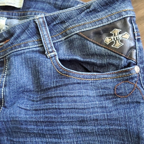 Tyte Jeans - Picture 5 of 9